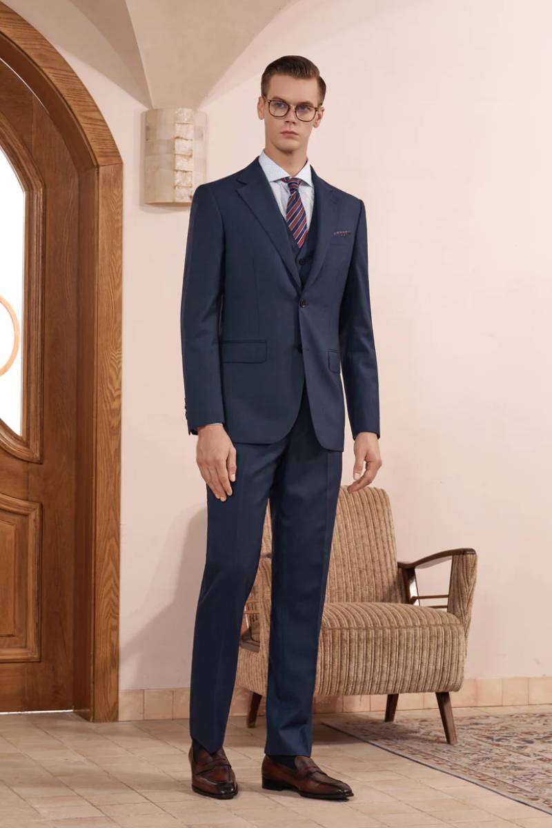 Men's Suits-880567