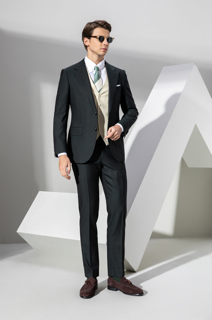Men's Suits-8908001